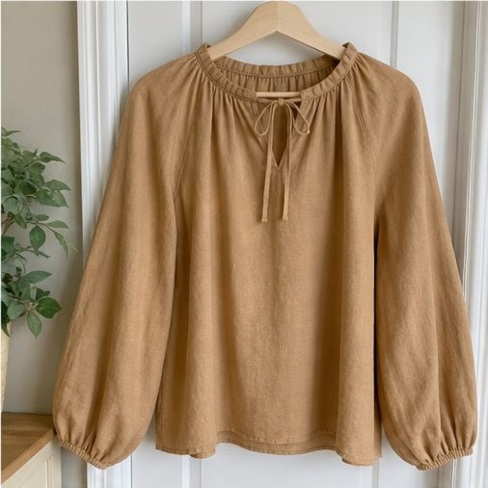 Camel Puff Sleeve Top